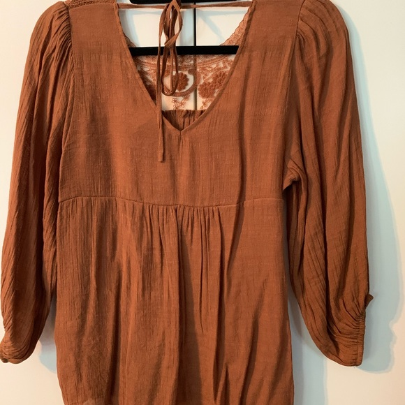 Forever 21 Lace inset rust colored top size Medium - Picture 6 of 10